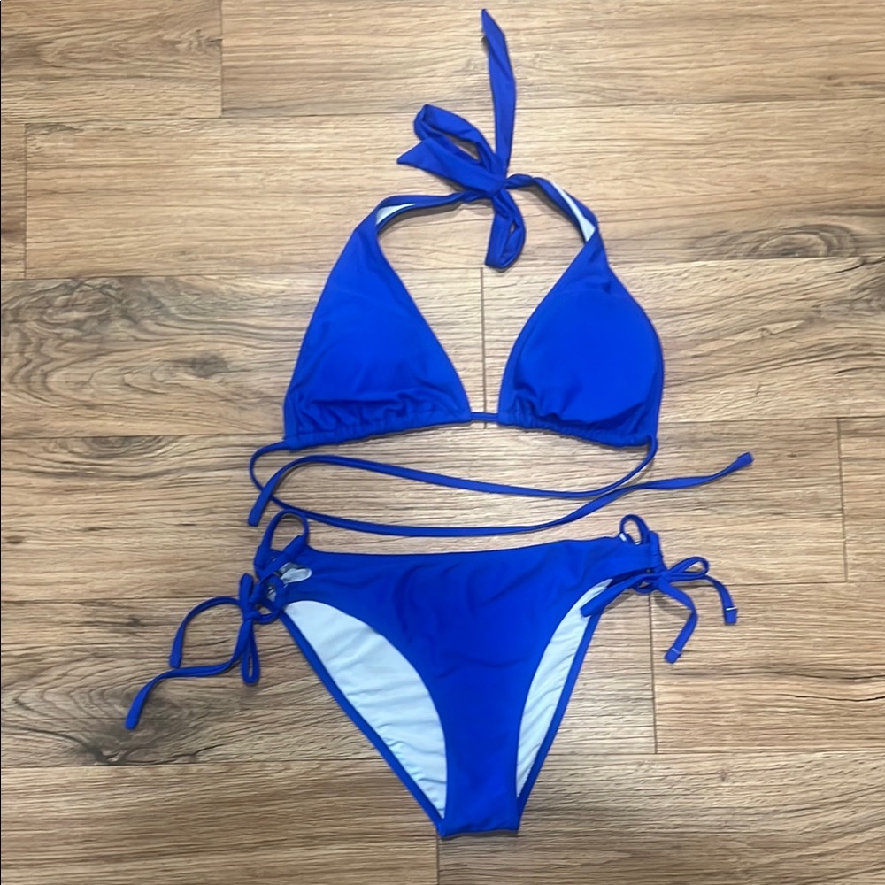 CupSheVibrant Blue Bikini Set